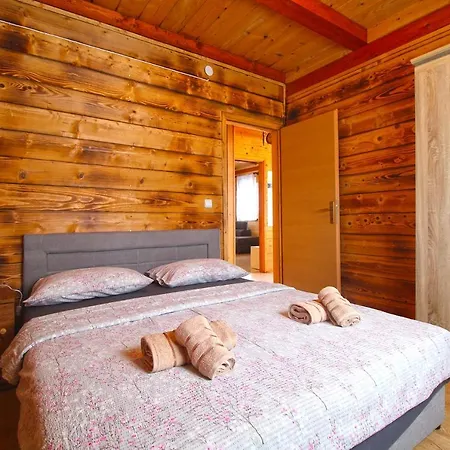 House Kacana 2233 Holiday home Orbanici